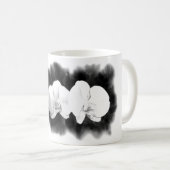 Schwarz-weiße Orchideenmalerei tropisch Kaffeetasse (VorderseiteRechts)