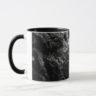 Schwarz-weiße Ozeanwellen Zweifarben-Tasse Tasse