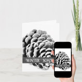 Schwarz-weiße Pine Cone Happy Winter Solstice Karte