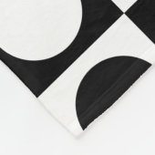 Schwarz-weiße Polka-Punkte Fleecedecke (Ecke)