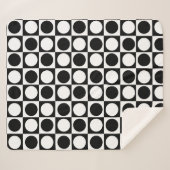 Schwarz-weiße Polka-Punkte Sherpadecke (Vorderseite (Horizontal))