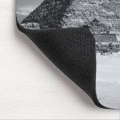 Schwarz-Weiße Pyramiden Mousepad (Ecke)