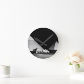 Schwarz-weiße Pyramiden Runde Wanduhr (Zuhause)