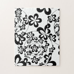 Schwarz-Weiße Ringe und Blumen Puzzle