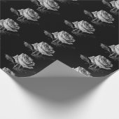 Schwarz-weiße Rose Geschenkpapier (Ecke)