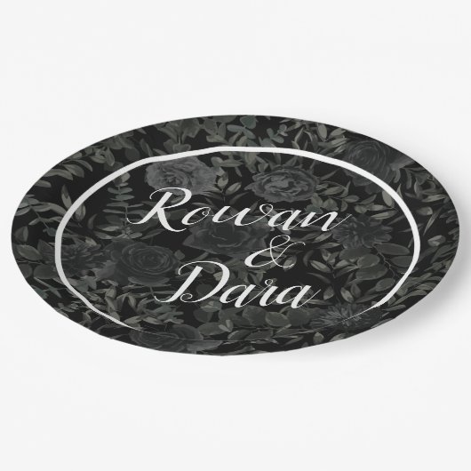 Schwarz-weiße Rose Gothic Wedding Pappteller (Schrägansicht)