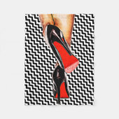 Schwarz-weiße rote Unterseite beschuht Fleecedecke (Vorderseite)