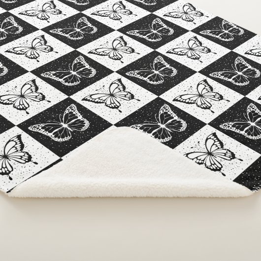 Schwarz-weiße Schmetterlingssicherung Sherpadecke (3/4)