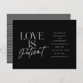 Schwarz-weiße Script-Liebe Hochzeit ändern Datum Ankündigung (Vorne/Hinten)