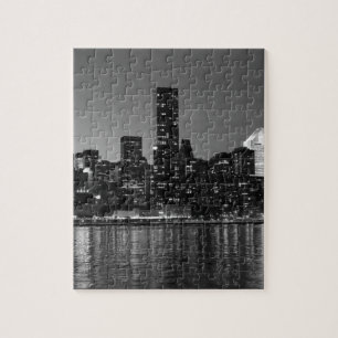 Schwarz-weiße Skyscaper-Silhouette in New York Puzzle