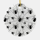 Schwarz-weiße Spinnennetzmuster Halloween Keramik Ornament (Vorne)