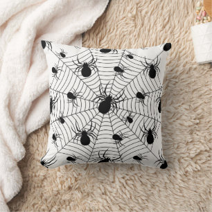 Schwarz-weiße Spinnennetzmuster Halloween Kissen