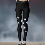 Schwarz-weiße Sterne Leggings<br><div class="desc">Ein einfaches diagonales Muster mit weißen Sternen auf schwarzem Hintergrund. Transparenter Hintergrund,  sodass Sie die Farbe an Ihren Stil anpassen können.</div>