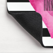 Schwarz + Weiße Streifen Aquarellfarben - PINK Her Mousepad (Ecke)