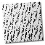 Schwarz-weiße Stripes für Dots-Muster Fliese<br><div class="desc">Nutzen Sie diese einfache und schicke schwarz-weiße Streifen- und Punktkulisse, um Ihren Wohnraum anzupassen. Sie können auch die Hintergrundfarbe ändern, um es wirklich zu Ihrem eigenen Aussehen zu machen. Und Sie können sogar die schwarzen Streifen und Punkte zu einer ganz anderen Farbe machen! Ob Sie gewollt haben, diese Kachel als...</div>