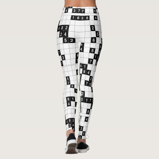 Schwarz-weiße Sudoku Leggings (Rückseite)