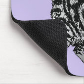 Schwarz-weiße Tabby-Katze Mädchen Name Lila Mousepad (Ecke)