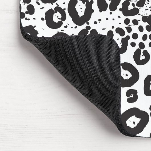 Schwarz-weiße Tierdruckschneeleopard Cheetah Mousepad (Ecke)