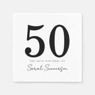Schwarz-weiße Typografie Fifty Name 50. Geburtstag Serviette