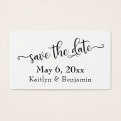 Schwarz-weiße Typografie Save the Date Einsteckkar (Vorderseite)