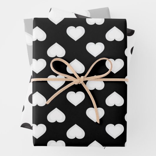 Schwarz-weiße und graue Herzen Geschenkpapier Set (Beispiel)