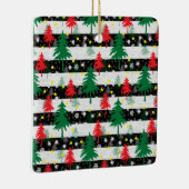Schwarz-weiße Weihnachtsschnee Streifen Rote Grüne Keramikornament (Rechts)