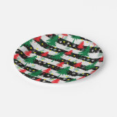 Schwarz-weiße Weihnachtsschnee Streifen Rote Grüne Pappteller (Schrägansicht)