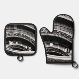 Schwarz-weiße Wendeltreppe Ofenhandschuh & Topflappen-Set