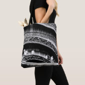 Schwarz-weiße Wendeltreppe Tasche (Von Nahem)