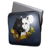 Schwarz Weiße Wölfe Mondlicht Herbstblätter Laptopschutzhülle (Vorderseite Links)