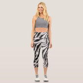Schwarz-weiße Zebra-Tierausdruck Capri Leggings (Vorderseite)