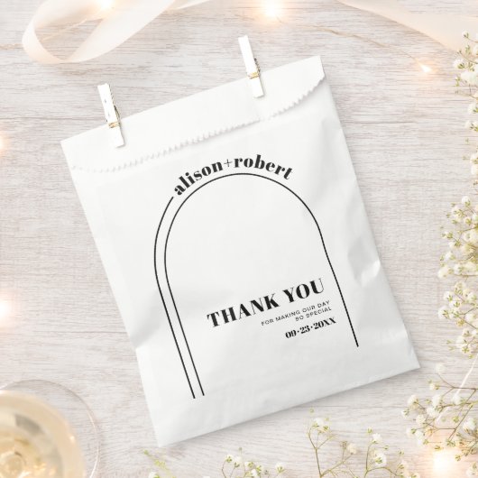 Schwarz-weißer Bogen und Typografie Vielen Dank fü Geschenktütchen (Ausgeschnitten)