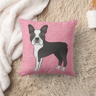 Schwarz-weißer Boston-Terrier-Hund auf rosa Herzen Kissen
