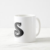 Schwarz-weißer Buchstabe S Monogramm Kaffeetasse (VorderseiteRechts)