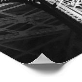 Schwarz-weißer Eiffelturm in Paris Poster (Ecke)