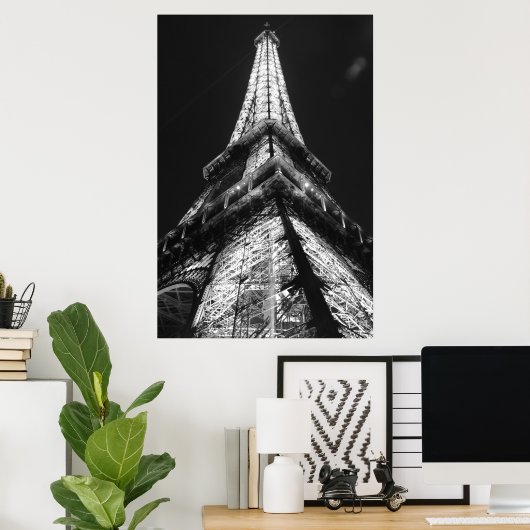 Schwarz-weißer Eiffelturm in Paris Poster (Heimbüro)