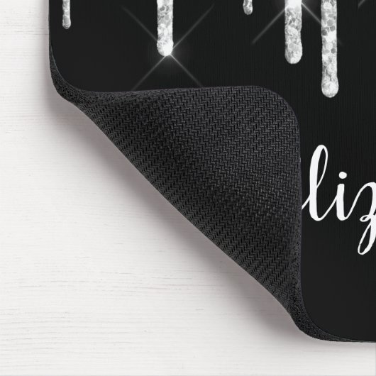 Schwarz-weißer Glitzer Silver Monogram Mousepad (Ecke)