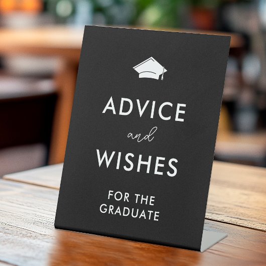 Schwarz-weißer Grad Cap Abschluss Beratung und Wün Sockelschild