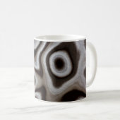 Schwarz-weißer Jaspisstein Kaffeetasse (VorderseiteRechts)