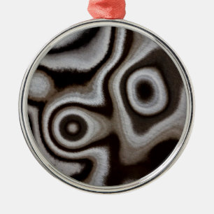 Schwarz-weißer Jaspisstein Ornament Aus Metall