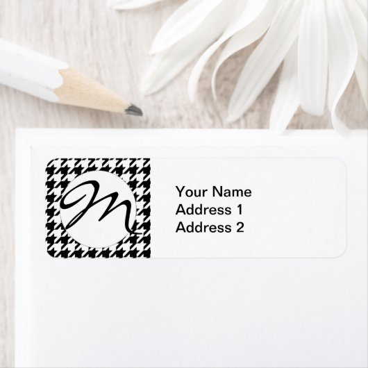 Schwarz-weißer Karo des klassischen Hahnentrittmus (Insitu)