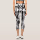 Schwarz-weißer Karo des klassischen Hahnentrittmus Capri Leggings (Rückseite)