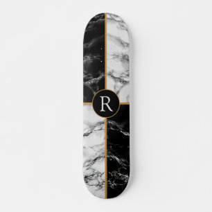 Schwarz-weißer Marmor auf dem Skateboard für benut