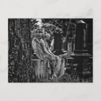 Schwarz-weißer melancholischer Engel