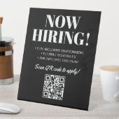 Schwarz-weißer moderner QR-Code jetzt einstellen Sockelschild (In Situ)