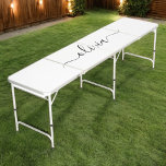 Schwarz-weißer Name für das Girl-Monogramm Beer Pong Tisch<br><div class="desc">Schwarz und Weiß einfache Skriptbezeichnung Beer Pong Table. Das macht den perfekten 16 Geburtstag,  Hochzeit,  Brautparty,  Jubiläum,  Babydusche oder Junggeselinnen-Abschied Geschenk für jemanden,  der Lieben glamourösen Luxus und schicke Stile.</div>