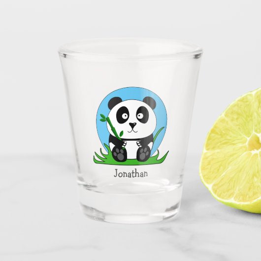Schwarz-Weißer Panda-Bär Schnapsglas (Vorderseite)