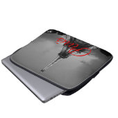 Schwarz-weißer Paris City Night Eiffel Tower Europ Laptopschutzhülle (Vorne Knopf)