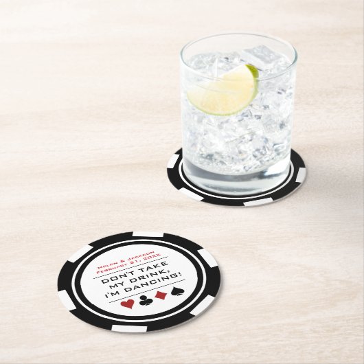 Schwarz-weißer Poker Chip Dancing Verlass Drink Ho Runder Pappuntersetzer (Vor Ort)
