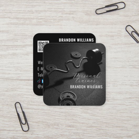 Schwarz-weißer QR Code Fitness Personal Trainer Quadratische Visitenkarte (Vorderseite/Rückseite Beispiel)